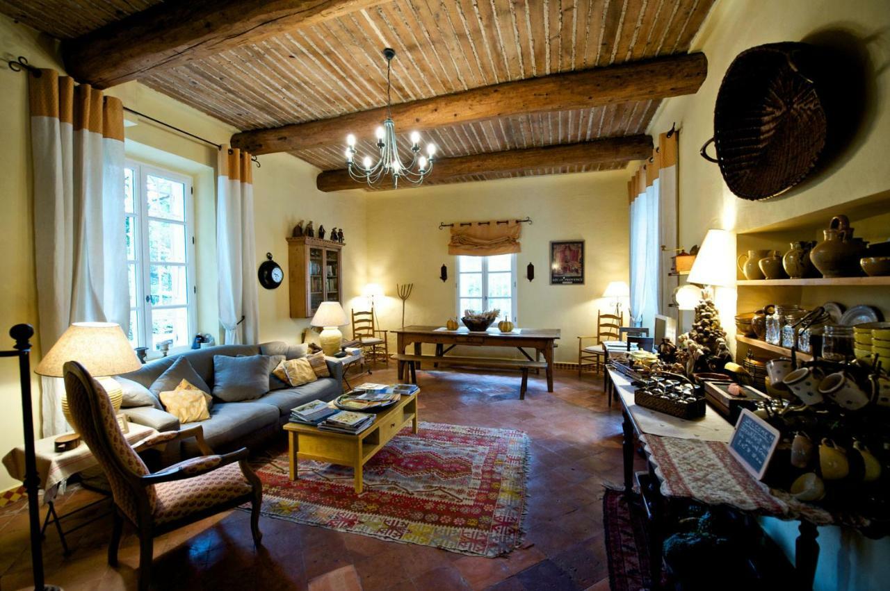 Le Clos Des Freres Gris Aix-en-Provence Exterior foto